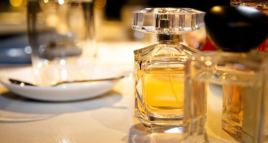 Parfumöle das stärkere Parfum? Das sind die Vorteile von Parfumöl - Kazaar